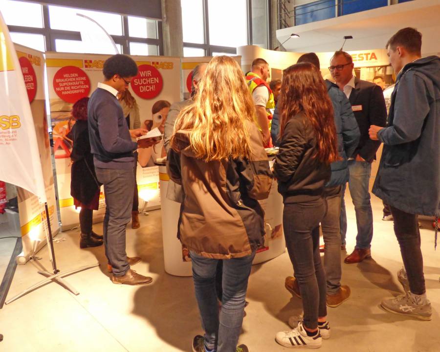 Viele interessante Gespräche am Messestand.