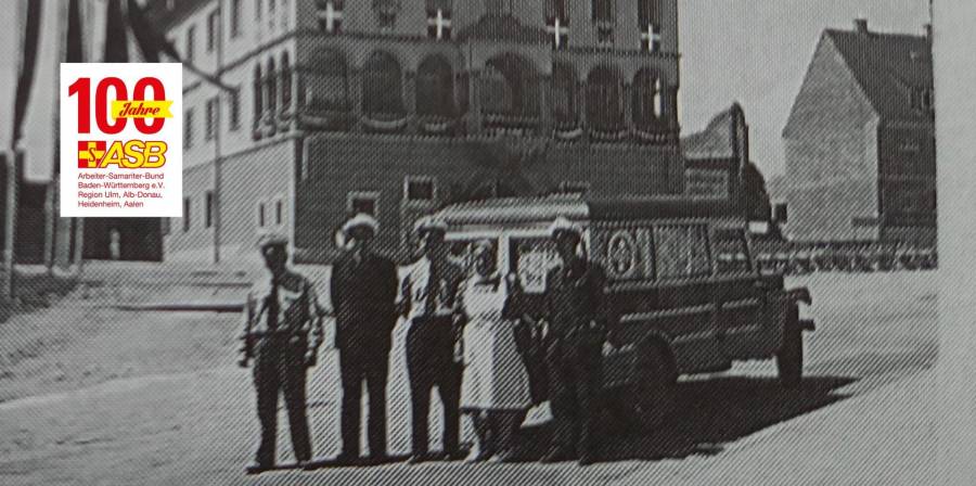 Der ersten Krankenwagen der Kolonne Ulm – ein umgebauter US-Jeep